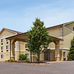 Days Inn By Wyndham Kansas City International Airport